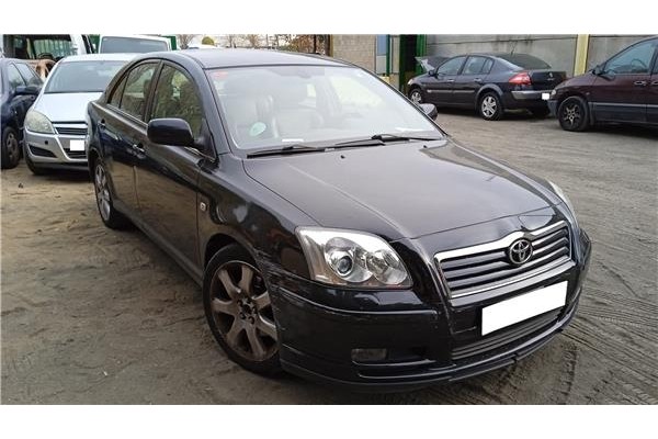 toyota avensis berlina (t25) del año 2006