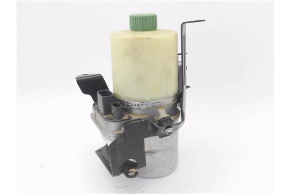 Recambio de bomba servodireccion para seat ibiza st (6j8) 1.2 tdi referencia OEM IAM 6R0423156B  