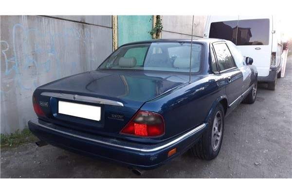jaguar xj (x300) del año 1996