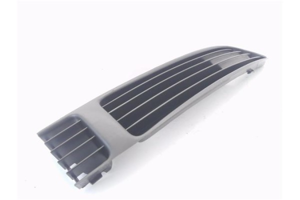 Recambio de rejilla paragolpes delantero derecha para volkswagen passat berlina (3b2) 1.6 básico referencia OEM IAM VG99017GAR V