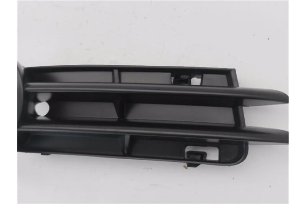 Recambio de rejilla paragolpes delantero derecha para audi a3 (8p1) 1.6 ambiente referencia OEM IAM 22320427  