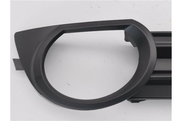Recambio de rejilla paragolpes delantero derecha para audi a3 (8p1) 1.6 ambiente referencia OEM IAM 22320427  