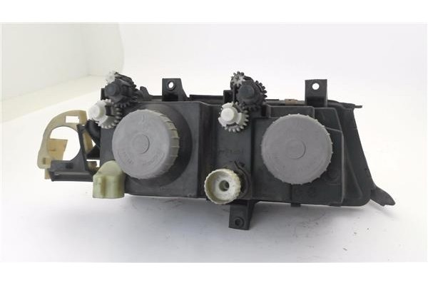 Recambio de faro delantero izquierdo para lancia delta 1.9 td (836am, 836an) referencia OEM IAM 88200432S  