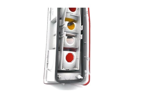 Recambio de piloto trasero izquierdo para citroen jumpy referencia OEM IAM 86611920L 42411051 
