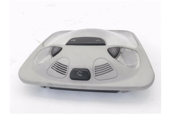 Recambio de luz delantero central techo para mercedes-benz clk (bm 209) coupe 1.8 200 compressor (209.342) referencia OEM IAM A2