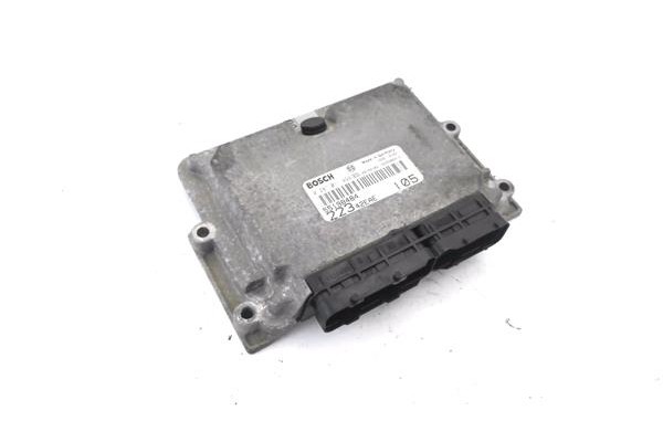 Recambio de centralita para fiat i doblo (223) cargo 1.9 jtd referencia OEM IAM 55198484 281011499 