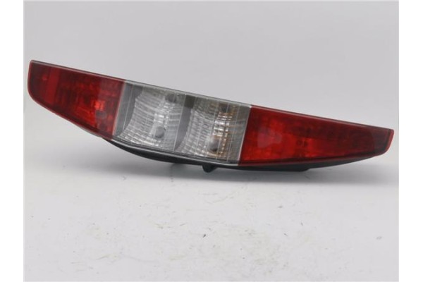 Recambio de piloto trasero derecho para fiat i doblo (223) cargo 1.9 jtd referencia OEM IAM 40600748  