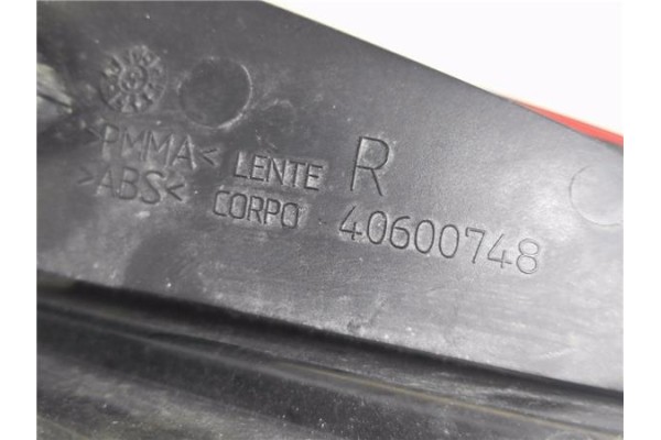 Recambio de piloto trasero derecho para fiat i doblo (223) cargo 1.9 jtd referencia OEM IAM 40600748  