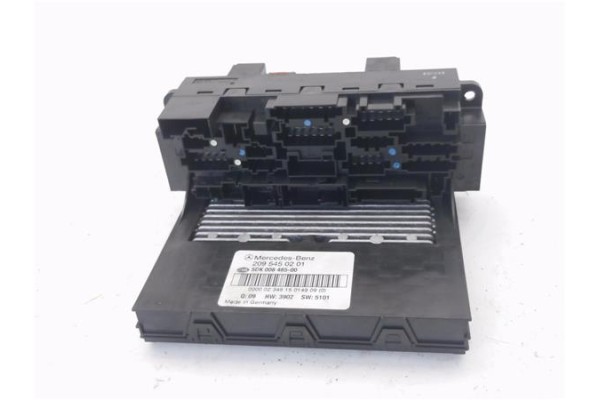 Recambio de caja fusibles/rele para mercedes-benz clk (bm 209) coupe 1.8 200 compressor (209.342) referencia OEM IAM 2095450201 