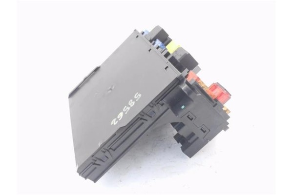 Recambio de caja fusibles/rele para mercedes-benz clk (bm 209) coupe 1.8 200 compressor (209.342) referencia OEM IAM 2095450201 