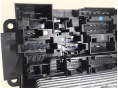 Recambio de caja fusibles/rele para mercedes-benz clk (bm 209) coupe 1.8 200 compressor (209.342) referencia OEM IAM 2095450201 
