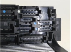 Recambio de caja fusibles/rele para mercedes-benz clk (bm 209) coupe 1.8 200 compressor (209.342) referencia OEM IAM 2095450201 