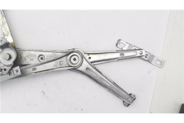 Recambio de mecanismo elevalunas delantero derecho para opel astra h gtc 1.4 referencia OEM IAM 2412007302 6839571 