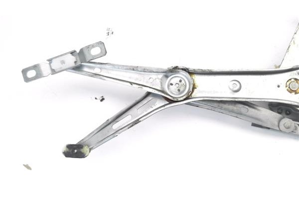 Recambio de mecanismo elevalunas delantero derecho para opel astra h gtc 1.4 referencia OEM IAM 2412007302 6839571 