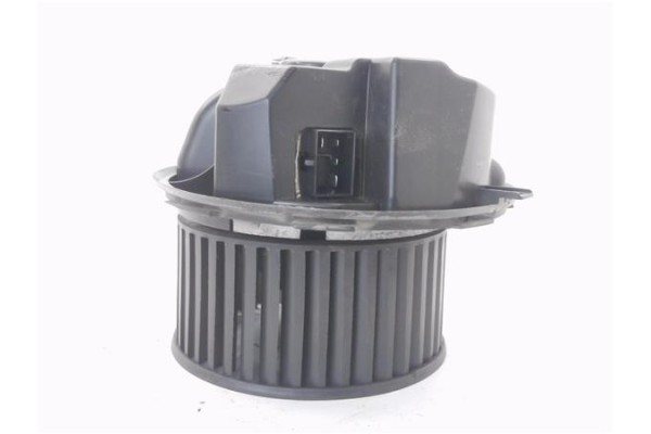 Recambio de motor calefaccion para audi a3 (8p1) 2.0 fsi ambiente referencia OEM IAM 1K1820015 F983228M 