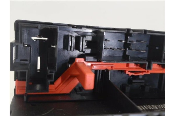 Recambio de modulo confort para audi a3 (8p1) 2.0 fsi ambiente referencia OEM IAM 8P0907279A  