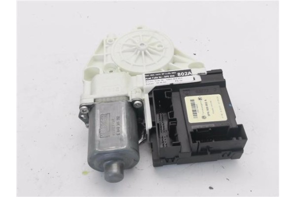 Recambio de motor elevalunas delantero derecho para audi a3 (8p1) 2.0 fsi ambiente referencia OEM IAM 8P0959802A  