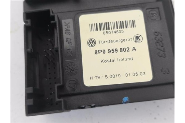 Recambio de motor elevalunas delantero derecho para audi a3 (8p1) 2.0 fsi ambiente referencia OEM IAM 8P0959802A  