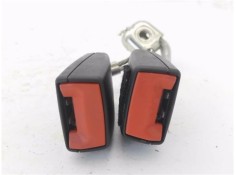 Recambio de anclaje cinturon trasero izquierdo para seat leon (1p1) 1.4 tsi referencia OEM IAM 1K0857739M  