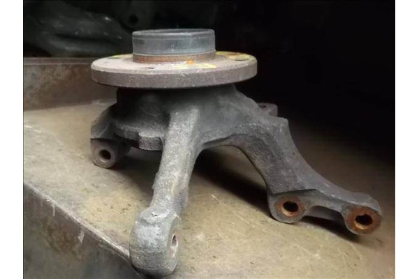 Recambio de mangueta delantero izquierda para renault 19 ii (b/c53_) 1.8 (b/c538) referencia OEM IAM   