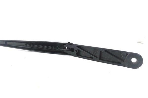 Recambio de brazo limpiaparabrisas delantero izquierdo para seat ibiza berlina (6j5) 1.4 tsi referencia OEM IAM 6J1955409  