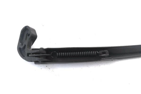 Recambio de brazo limpiaparabrisas delantero derecho para seat leon (1p1) 1.4 tsi referencia OEM IAM 1P0955410A  