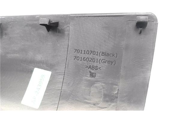Recambio de carcasa retrovisor derecho para ford focus berlina (cak) referencia OEM IAM 70110701 6302392 