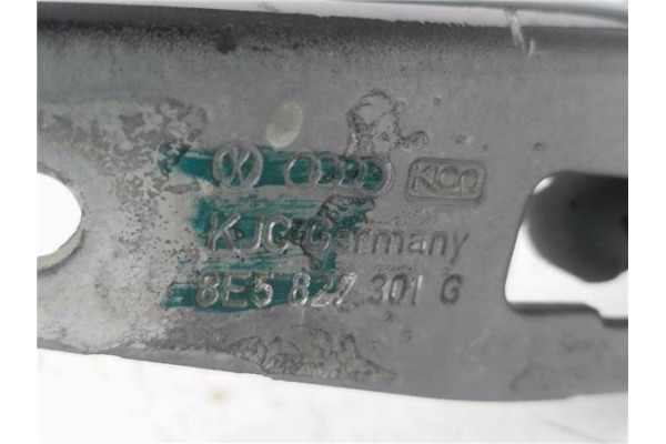 Recambio de bisagra izquierda porton trasero para seat exeo berlina (3r2) 1.6 reference referencia OEM IAM 8E5827552J 8E5827301G