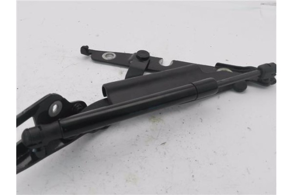 Recambio de bisagra izquierda porton trasero para seat exeo berlina (3r2) 1.6 reference referencia OEM IAM 8E5827552J 8E5827301G