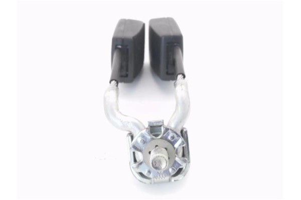 Recambio de anclaje cinturon trasero izquierdo para seat ibiza berlina (6j5) 1.2 referencia OEM IAM 6R0587739  