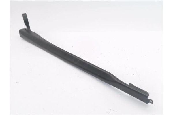 Recambio de brazo limpiaparabrisas delantero izquierdo para seat leon (1p1) 1.2 reference referencia OEM IAM 1P0955409A  