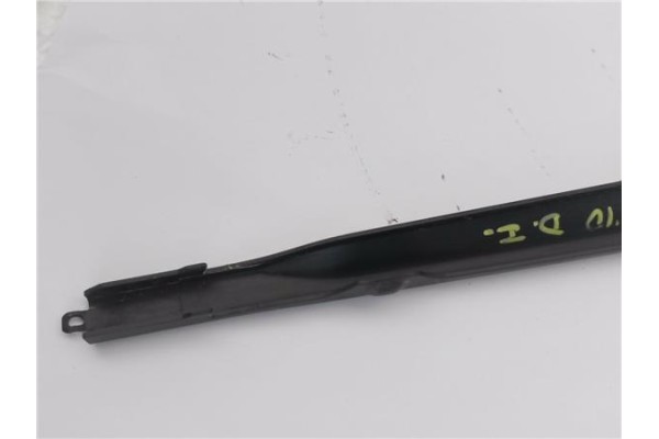 Recambio de brazo limpiaparabrisas delantero izquierdo para seat leon (1p1) 1.2 reference referencia OEM IAM 1P0955409A  