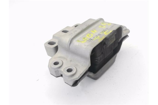 Recambio de soporte izquierdo motor para seat leon (1p1) 1.4 tsi referencia OEM IAM 1K0199555CA  