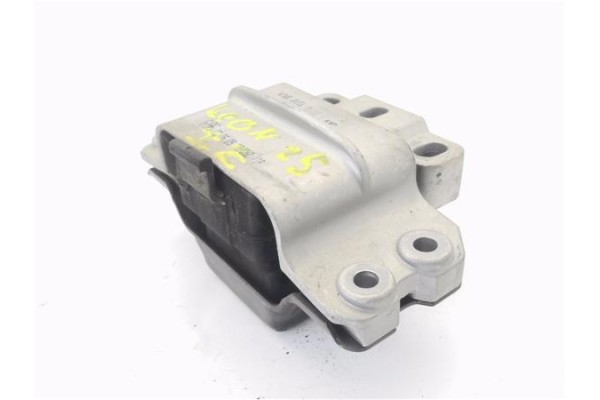 Recambio de soporte izquierdo motor para seat leon (1p1) 1.4 tsi referencia OEM IAM 1K0199555CA  