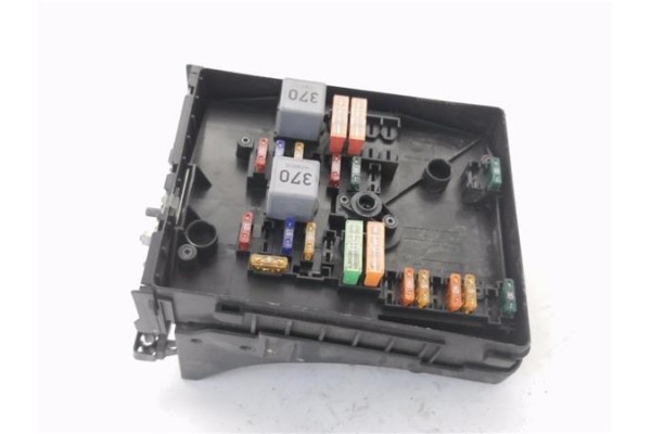 Recambio de caja fusibles/rele para seat leon (1p1) 1.4 tsi referencia OEM IAM 1K0937629 17181281 