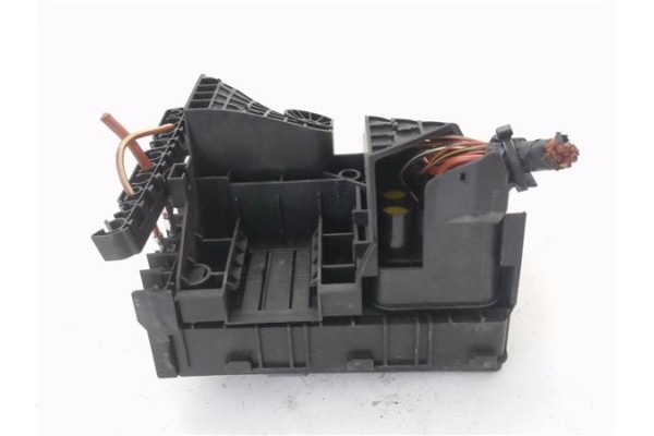 Recambio de caja fusibles/rele para seat leon (1p1) 1.4 tsi referencia OEM IAM 1K0937629 17181281 