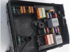 Recambio de caja fusibles/rele para seat leon (1p1) 1.4 tsi referencia OEM IAM 1K0937629 17181281 