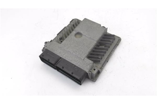 Recambio de centralita para volkswagen touran (1t1) 2.0 tdi referencia OEM IAM 3G906018 5WP45565AC 