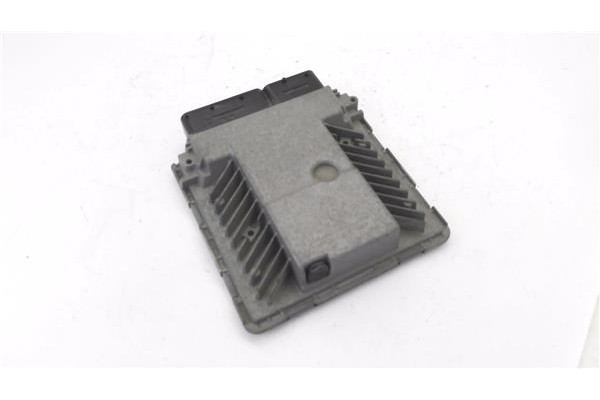 Recambio de centralita para volkswagen touran (1t1) 2.0 tdi referencia OEM IAM 3G906018 5WP45565AC 