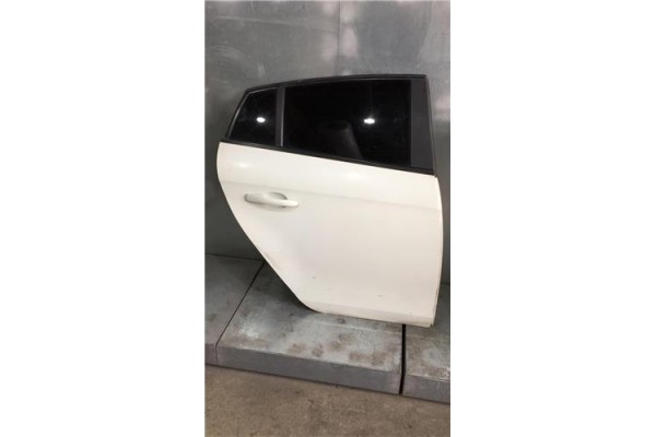 Recambio de puerta trasero derecha para fiat bravo ii (198)(2007) 1.9 d multijet referencia OEM IAM   