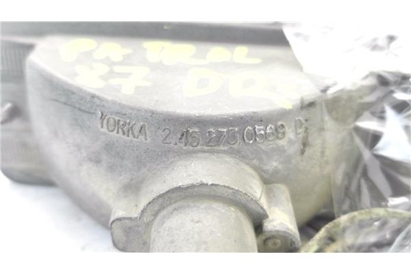 Recambio de intermitente delantero dcho para nissan patrol (k/w 160) referencia OEM IAM 2452730589  