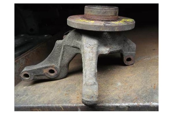 Recambio de mangueta delantero derecha para renault super 5 (b/c40_) 1.1 referencia OEM IAM   
