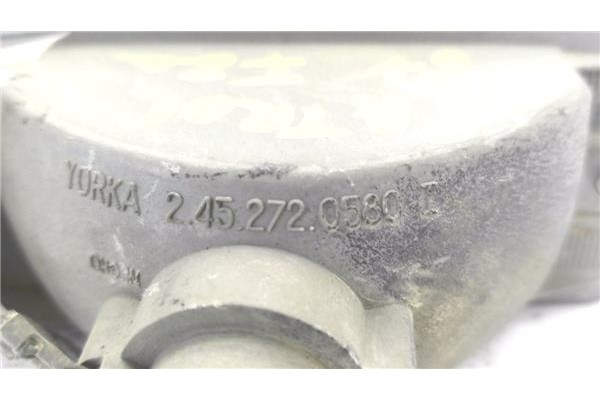 Recambio de intermitente delantero izquierdo para nissan patrol (k/w 160) referencia OEM IAM 2452720580  