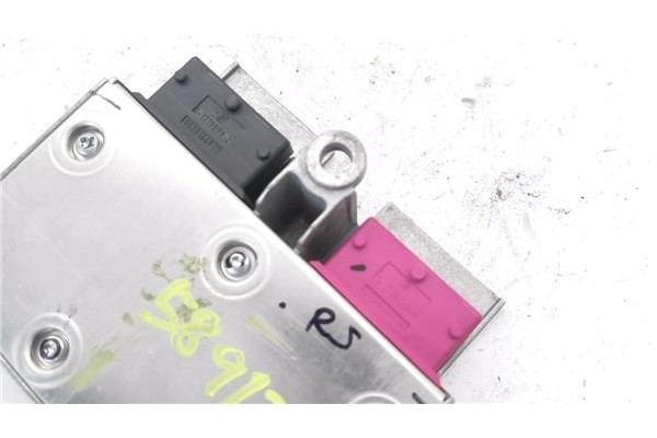 Recambio de centralita airbag para opel corsa d 1.3 cdti referencia OEM IAM 13379529 A2C8541900 