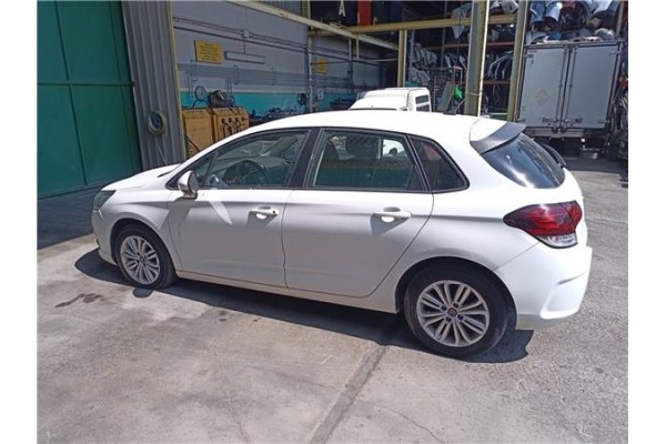 citroen c4 berlina del año 2016