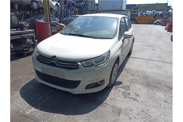citroen c4 berlina del año 2016