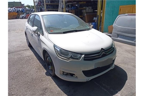 citroen c4 berlina del año 2016