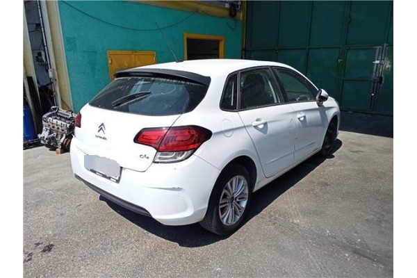 citroen c4 berlina del año 2016