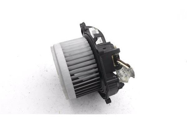Recambio de motor calefaccion para citroen c4 picasso 1.6 hdi referencia OEM IAM 5E2228200 A43001400 