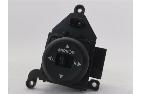 Recambio de mando retrovisor electrico para hyundai i30 (fd) 1.6 comfort referencia OEM IAM 935402L000  